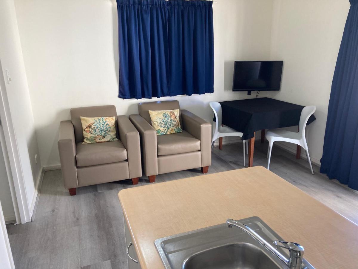 Oceanside Village Denham Ngoại thất bức ảnh