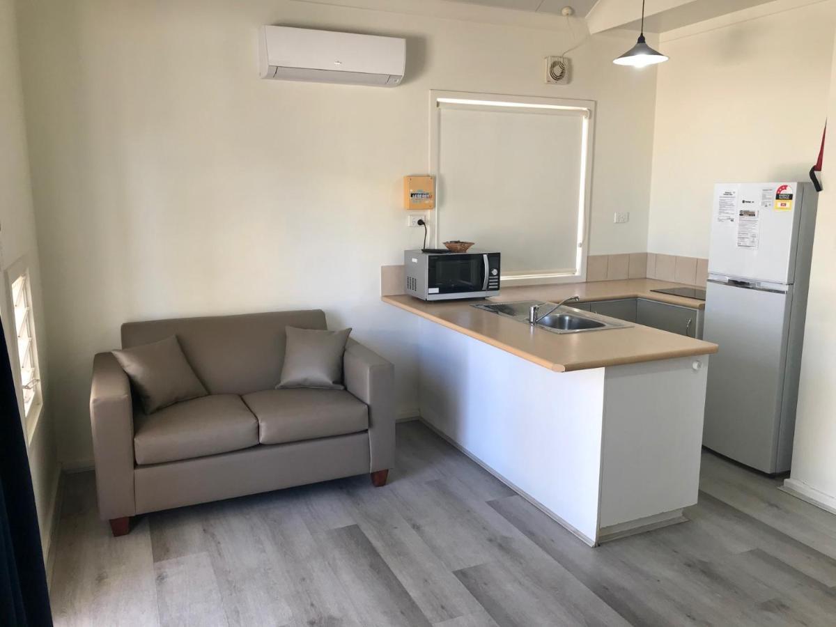 Oceanside Village Denham Ngoại thất bức ảnh