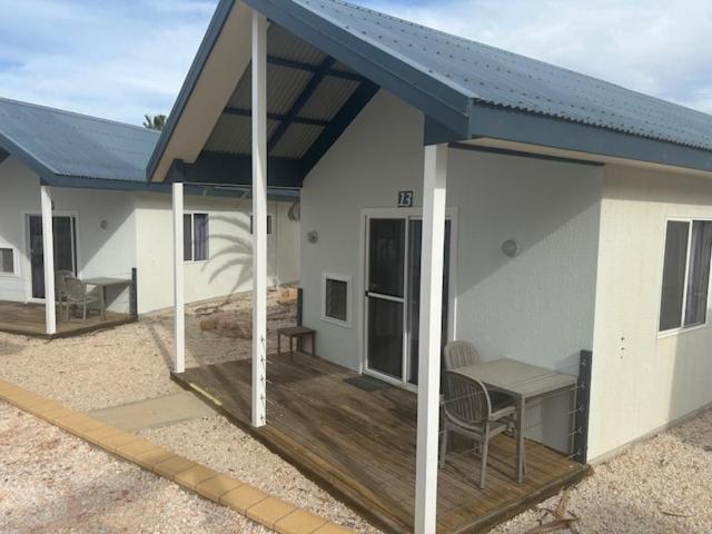 Oceanside Village Denham Ngoại thất bức ảnh