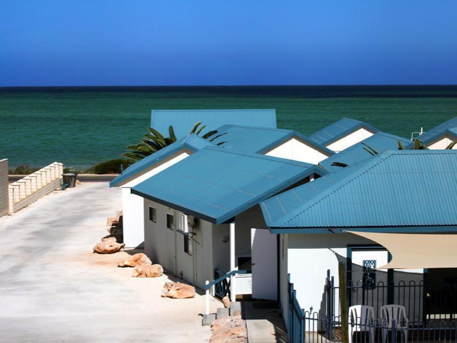 Oceanside Village Denham Ngoại thất bức ảnh